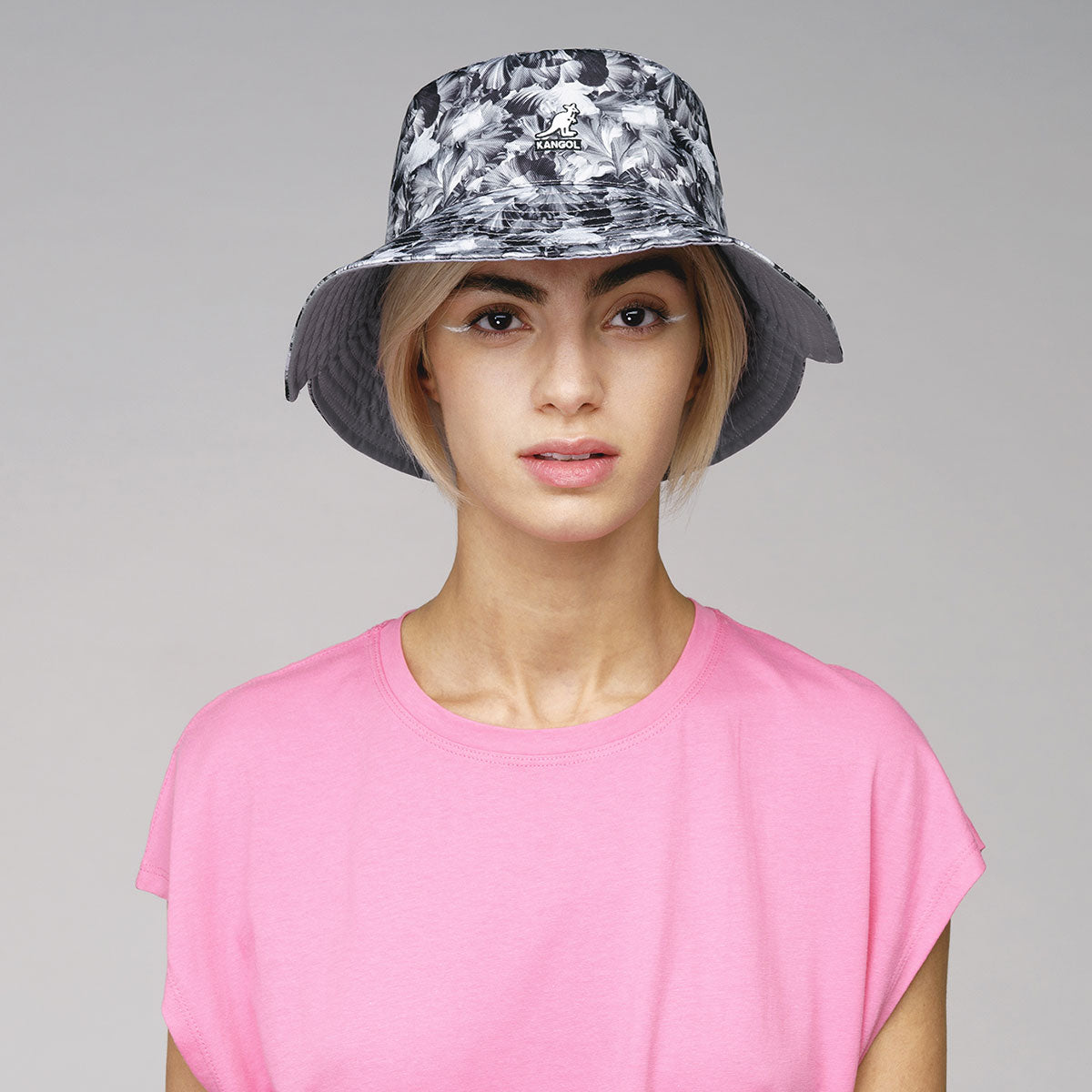 FLORAL REV BUCKET