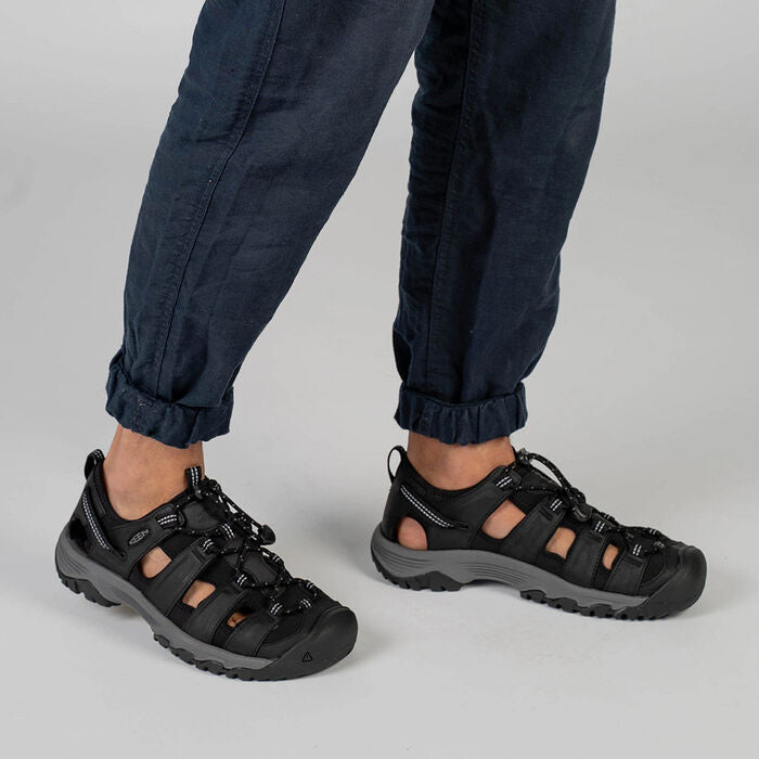 TARGHEE III M - FiniSport