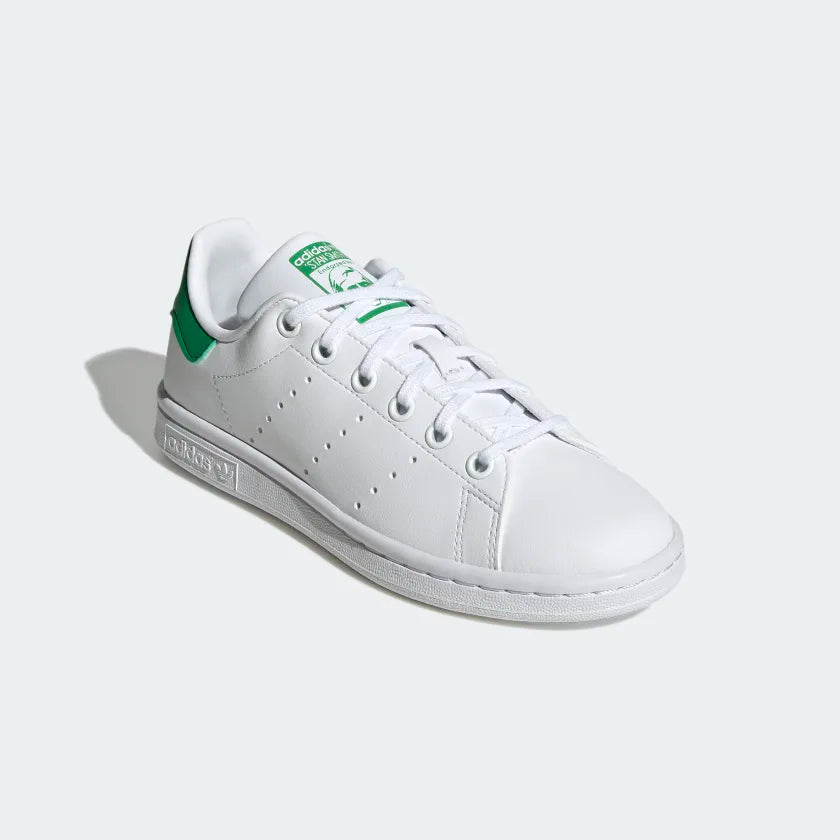STAN SMITH J