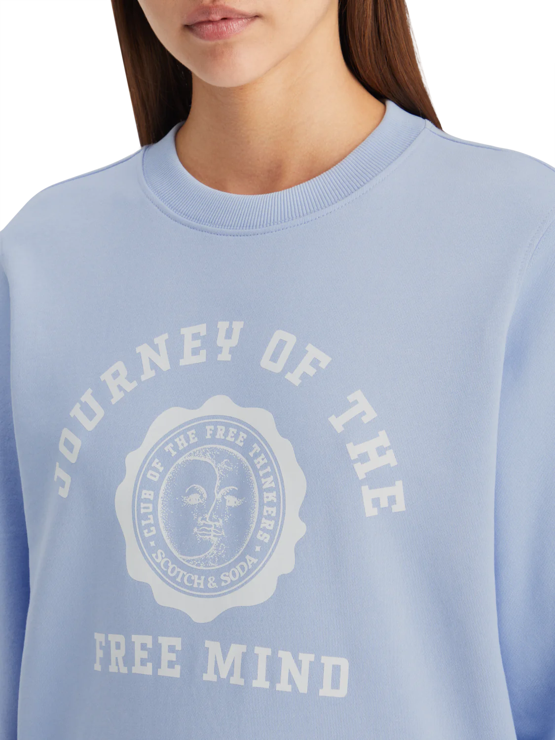 CHEST ARTWORK SWEATS