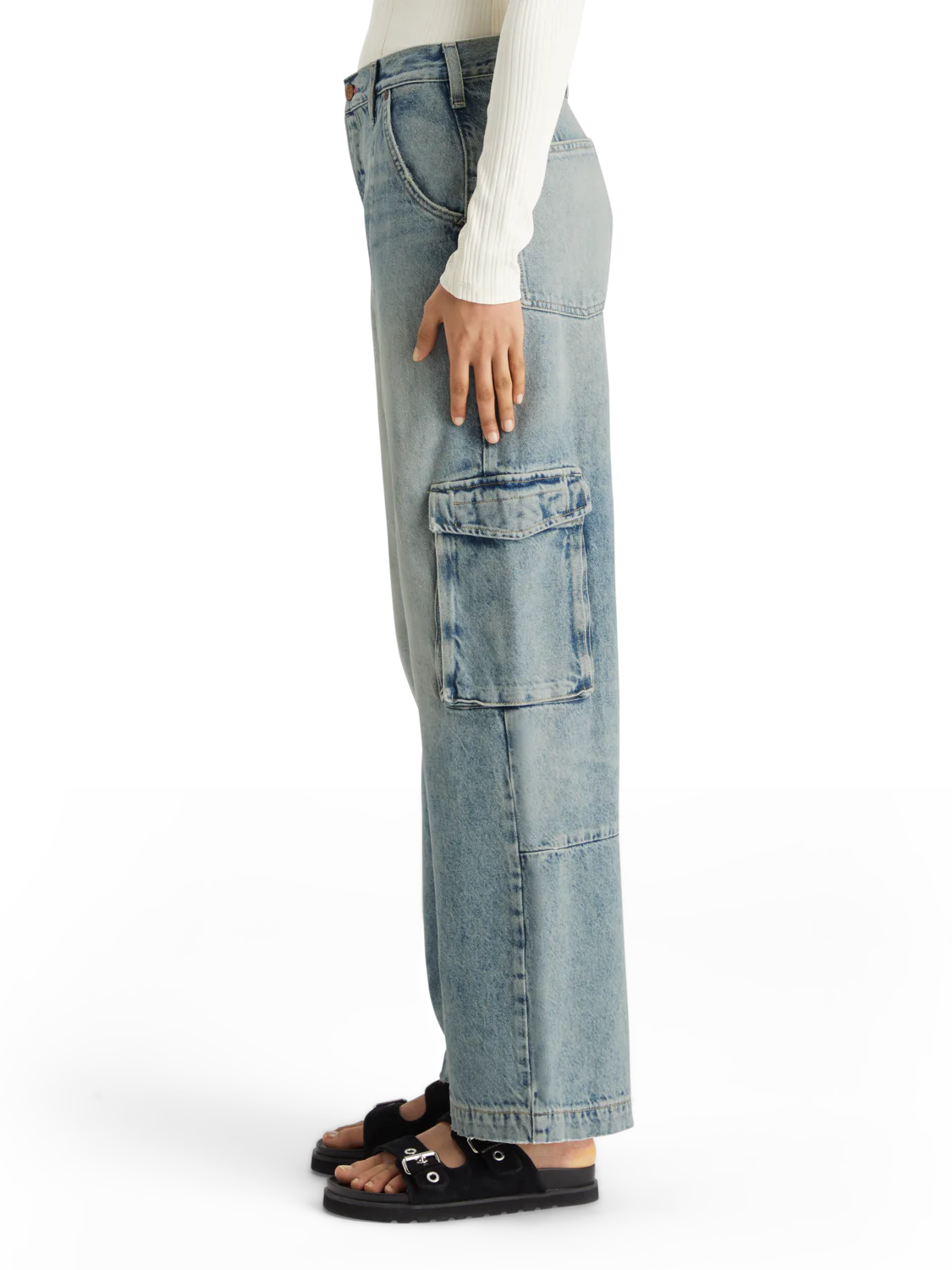THE DEEP LOW RISE LO