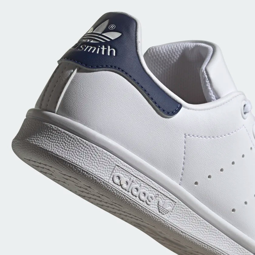STAN SMITH J - FiniSport